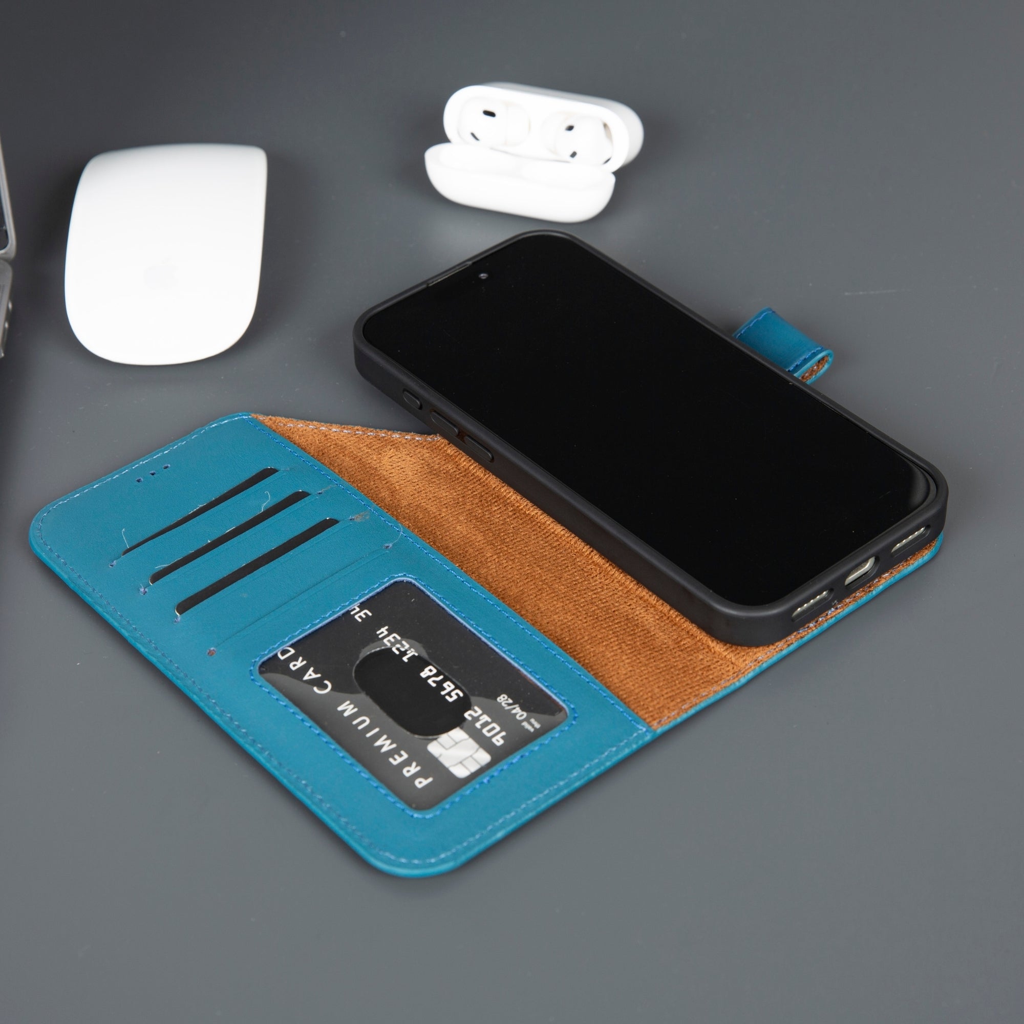 Casper iPhone 17 Pro Max Leather Wallet Case – MagSafe Compatible